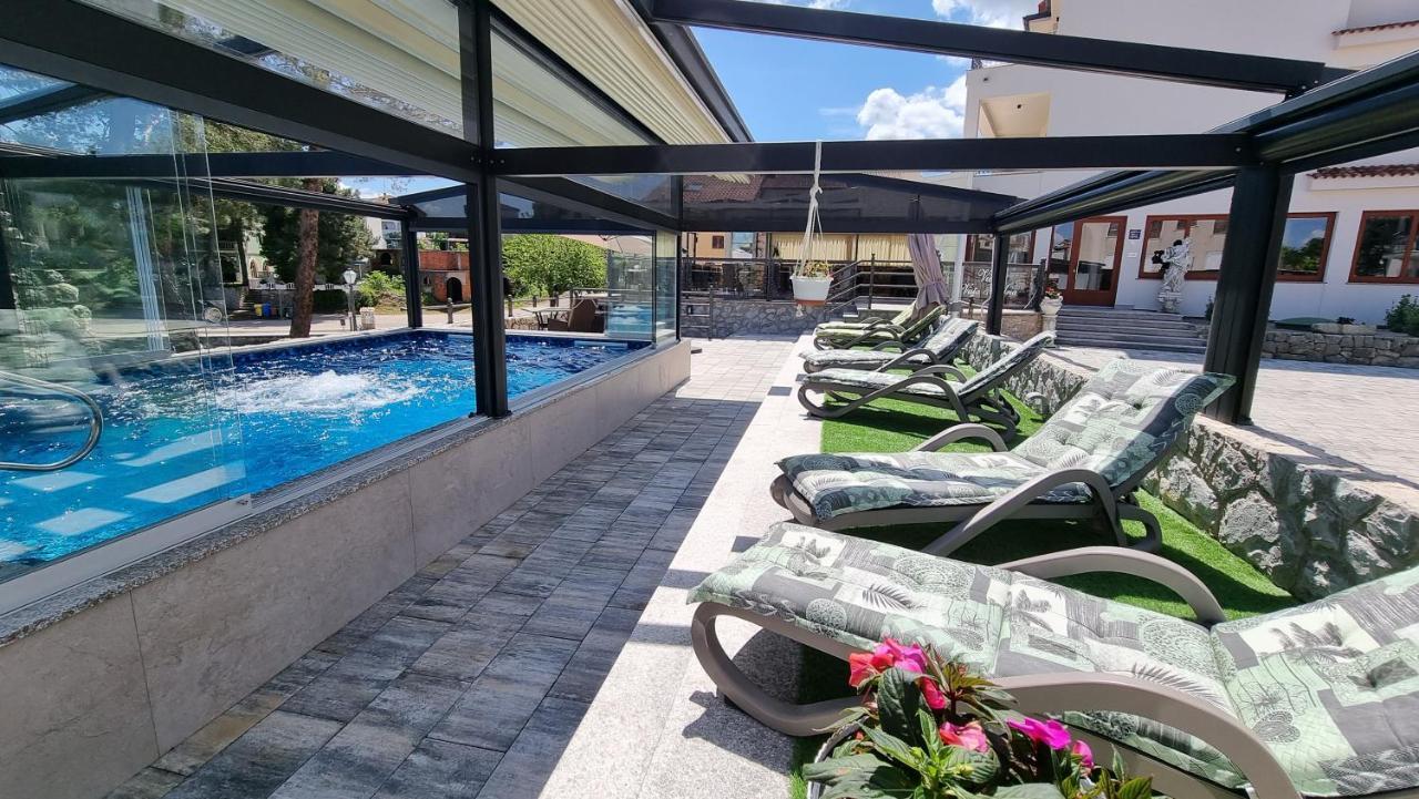 Villa Vista Малинска Экстерьер фото